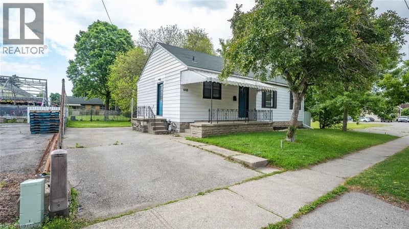 848 COLBORNE Street East, Brantford, Ontario, N3S3S9, Brantford, Ontario — photo 1 of 5