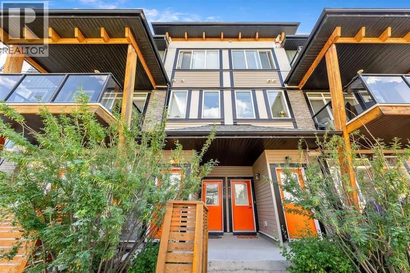 116 Savanna Walk Northeast, Calgary, Alberta, T3J0Y4, Calgary, Alberta — photo 1 of 5