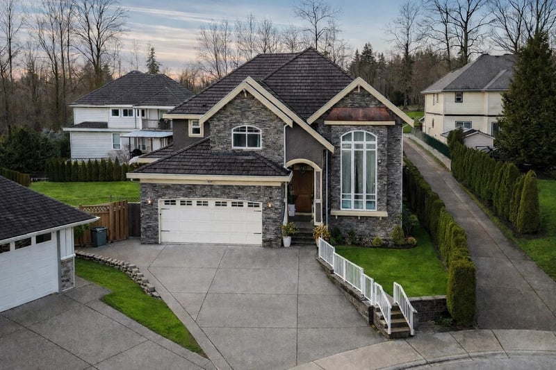 16050 79 Avenue, Surrey, British Columbia, V4N0K2, Surrey, British Columbia — photo 1 of 5