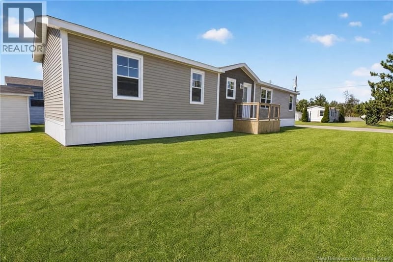 61 Ulysse, Dieppe, New Brunswick, E1A7C2, Dieppe, New Brunswick — photo 1 of 5