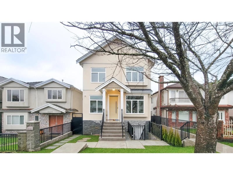 3431 23RD Avenue, Vancouver, British Columbia, V5R1C1, Vancouver, British Columbia — photo 1 of 5