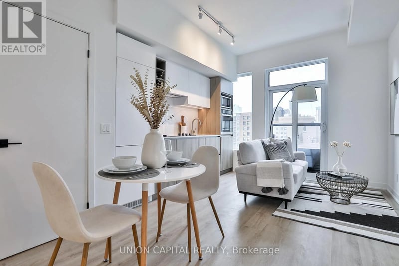 #1005 319 Jarvis Street, Toronto (Moss Park), Ontario, M5B0C8, Toronto (Moss Park), Ontario — photo 1 of 5