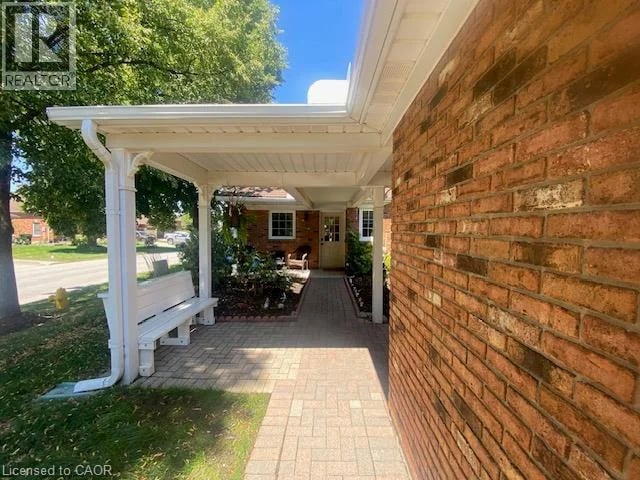 4101 DIANA Park, Vineland, Ontario, L0R2C0, Vineland, Ontario — photo 1 of 5