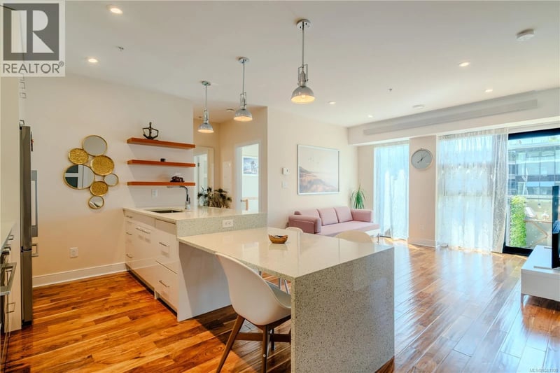 #N312 1105 Pandora Avenue, Victoria, British Columbia, V8V3P9, Victoria, British Columbia — photo 1 of 5