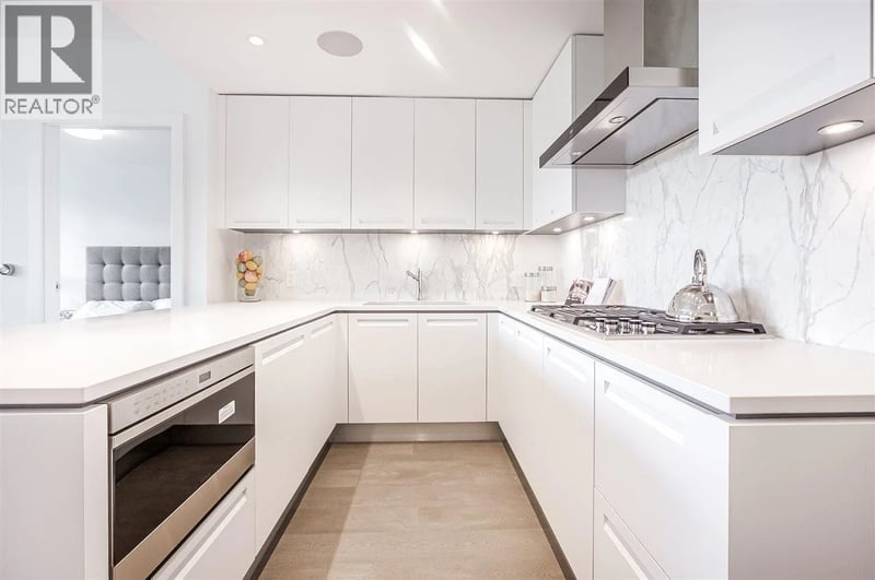 #207 6333 BOULEVARD, Vancouver, British Columbia, V6M3X5, Vancouver, British Columbia — photo 1 of 5