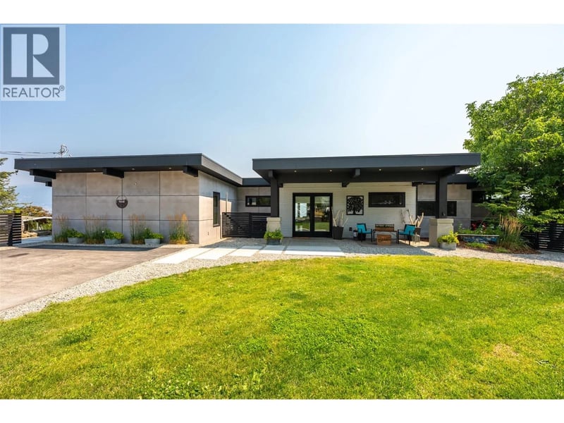 111 Hyslop Drive, Penticton, British Columbia, V2A9A1, Penticton, British Columbia — photo 1 of 5