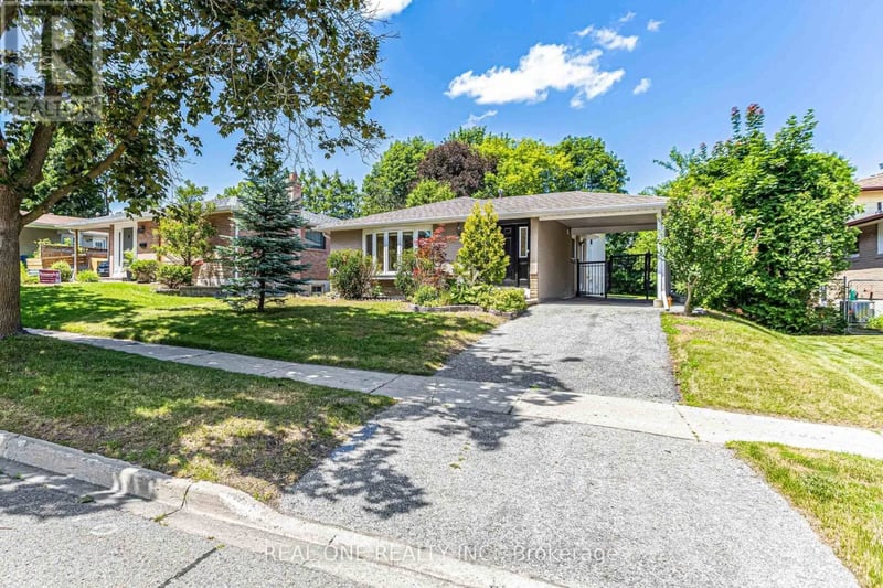 52 Devins Drive, Aurora (Aurora Heights), Ontario, L4G2Z1, Aurora (Aurora Heights), Ontario — photo 1 of 5