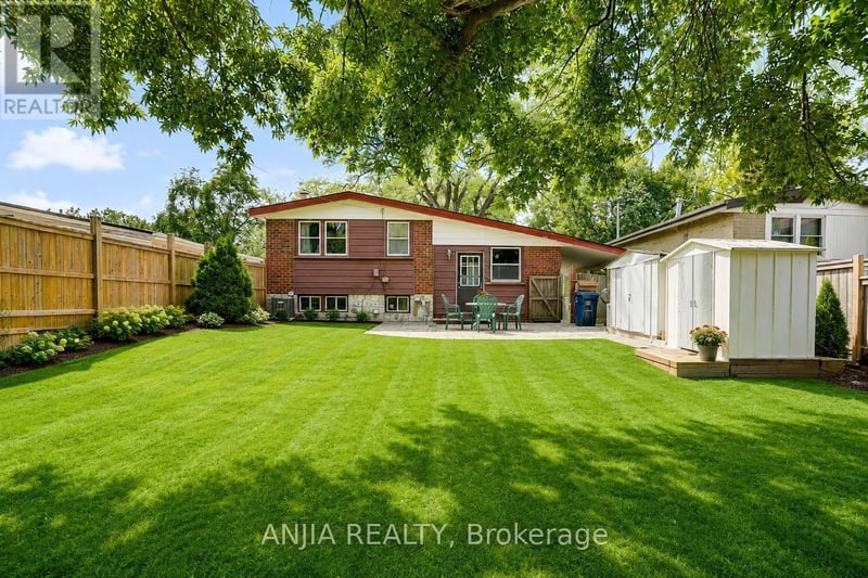 115 Portsdown Road, Toronto (Dorset Park), Ontario, M1P1V4, Toronto (Dorset Park), Ontario — photo 1 of 5