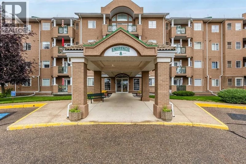 278 Park Meadows Drive Southeast, Medicine Hat, Alberta, T1B4J1, Medicine Hat, Alberta — photo 1 of 5
