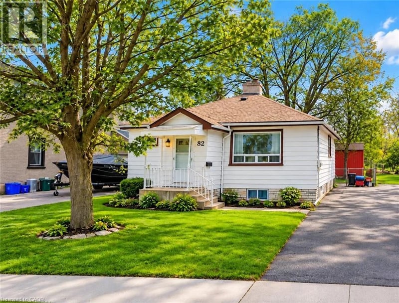 82 NORFOLK Avenue, Cambridge, Ontario, N1R3T9, Cambridge, Ontario — photo 1 of 3
