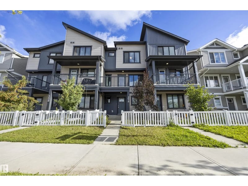 1246 ASTER BV NW, Edmonton, Alberta, T6T2N8, Edmonton, Alberta — photo 1 of 5