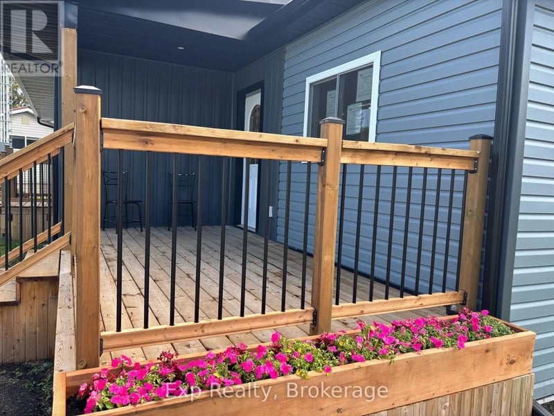 #28 529 Old 2 Highway, Quinte West (Sidney Ward), Ontario, K8P5V5, Quinte West (Sidney Ward), Ontario — photo 1 of 5