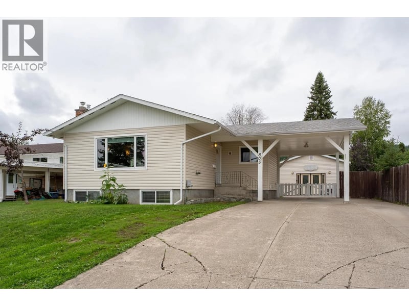 805 FAULKNER Crescent, Prince George, British Columbia, V2M5E1, Prince George, British Columbia — photo 1 of 5