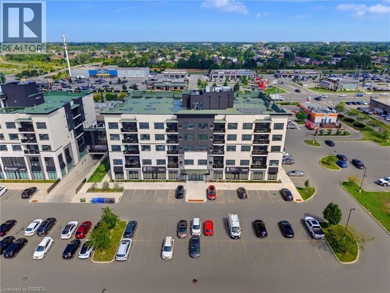 #208 300 FOURTH Avenue, St. Catharines, Ontario, L2S0E6, St. Catharines, Ontario — photo 1 of 5