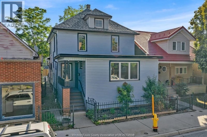 1052 DROUILLARD Road, Windsor, Ontario, N8Y2P8, Windsor, Ontario — photo 1 of 5