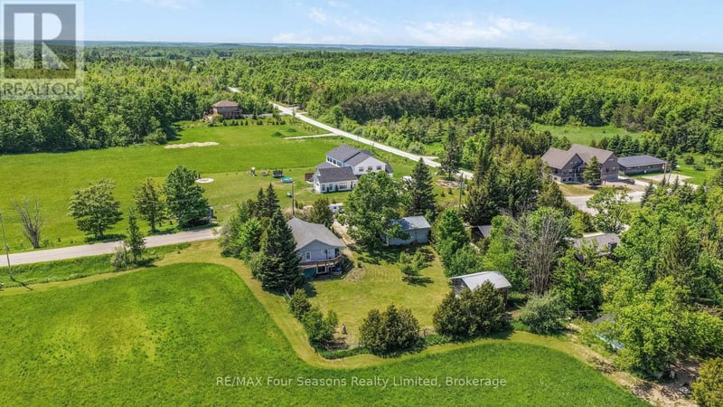 595365 4th Line, Blue Mountains, Ontario, N0H2E0, Blue Mountains, Ontario — photo 1 of 5