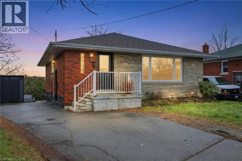 20 NELLIGAN Place, Hamilton, Ontario, L8K4X7, Hamilton, Ontario — photo 1 of 5