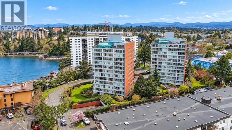 #705 325 Maitland Street, Victoria, British Columbia, V9A7E9, Victoria, British Columbia — photo 1 of 5