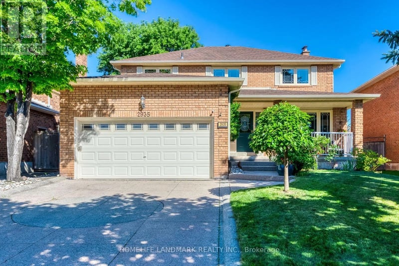 2935 Kingsway Drive, Oakville (CV Clearview), Ontario, L6J6R8, Oakville (CV Clearview), Ontario — photo 1 of 5