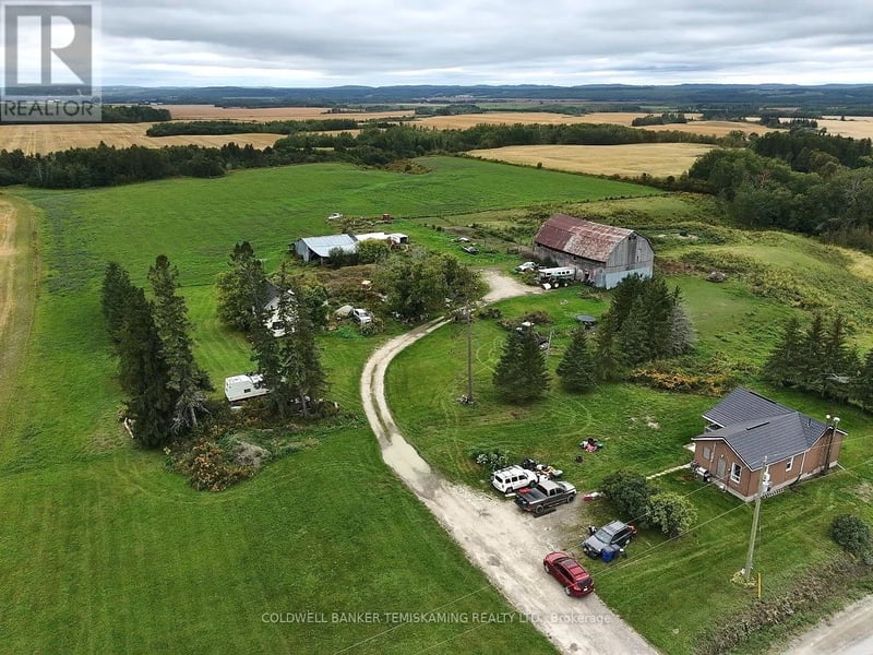 864140 Uno Park Road, Temiskaming Shores (New Liskeard), Ontario, P0J1P0, Temiskaming Shores (New Liskeard), Ontario — photo 1 of 5