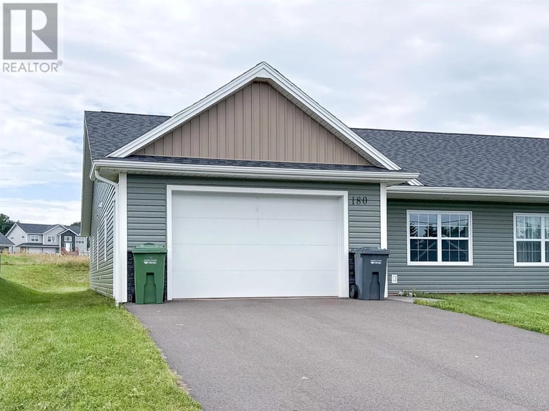 180 Stanmol Drive, West Royalty, Prince Edward Island, C1E3V1, West Royalty, Prince Edward Island — photo 1 of 5