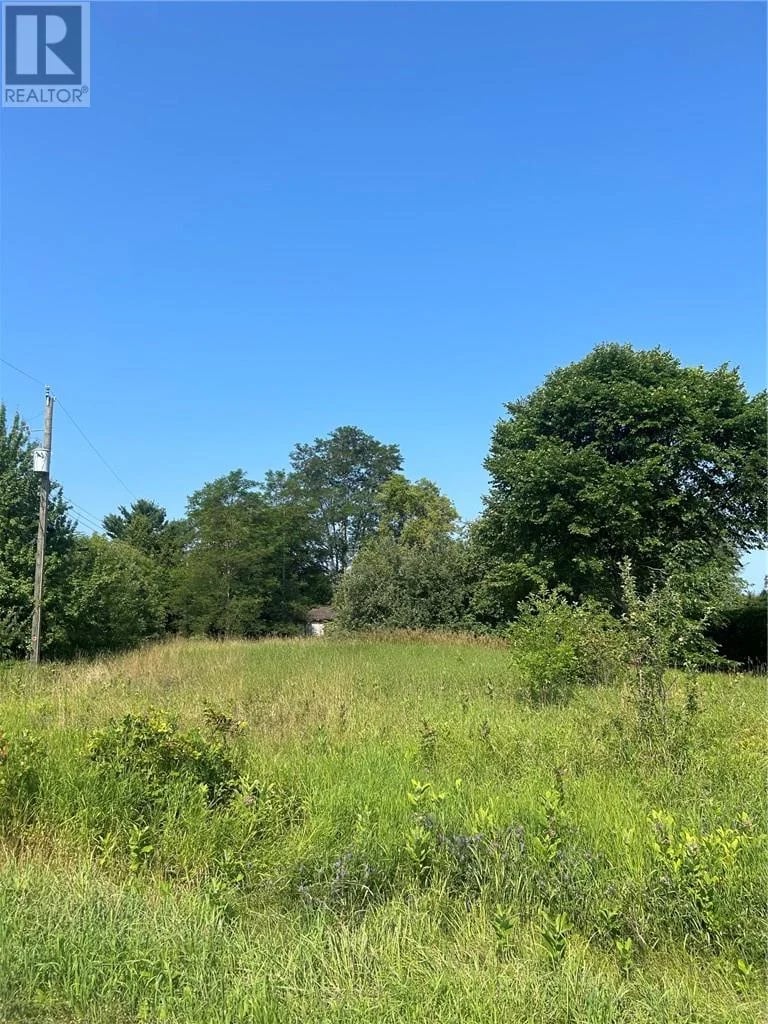 LT 84 Limberlost Lane, Mindemoya, Ontario, P0P1S0, Mindemoya, Ontario — photo 1 of 5