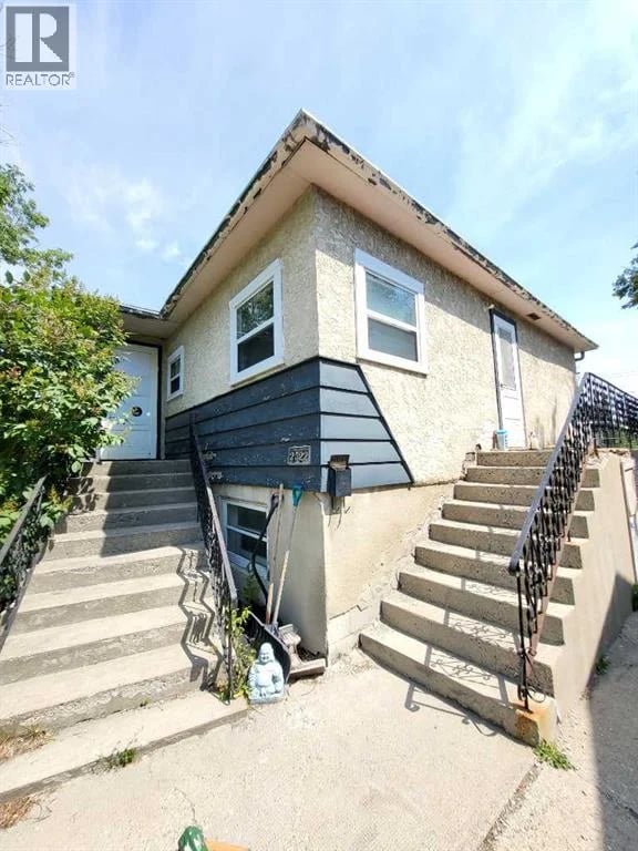 2522 17 Street Southeast, Calgary, Alberta, T2G3V9, Calgary, Alberta — photo 1 of 5