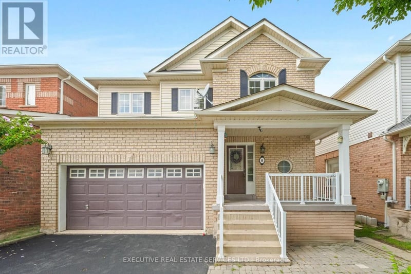 8 Spencer Drive, Brampton (Fletcher's Meadow), Ontario, L7A2A4, Brampton (Fletcher's Meadow), Ontario — photo 1 of 5