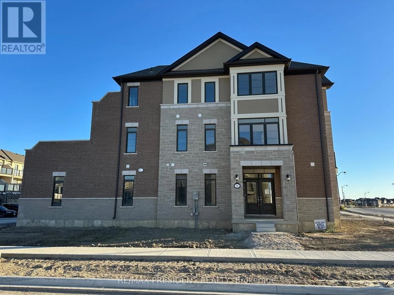 98 Claremont Road, Brampton (Sandringham-Wellington North), Ontario, L6R4E6, Brampton (Sandringham-Wellington North), Ontario — photo 1 of 5