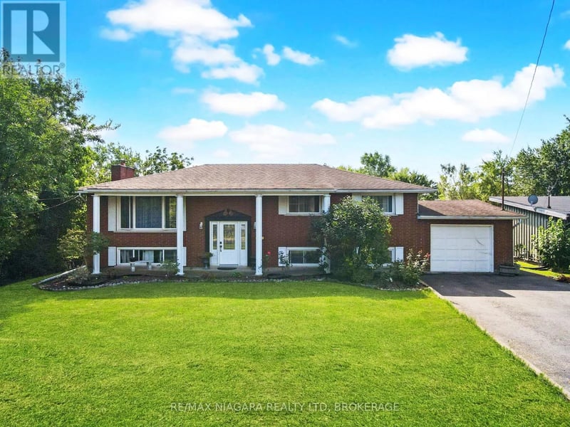 318 Albany Street, Fort Erie (Lakeshore), Ontario, L2A1L9, Fort Erie (Lakeshore), Ontario — photo 1 of 5
