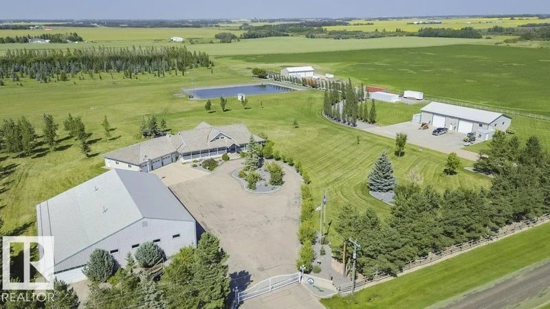25574 TWP RD 492, Rural Leduc County, Alberta, T4X2E7, Rural Leduc County, Alberta — photo 1 of 5