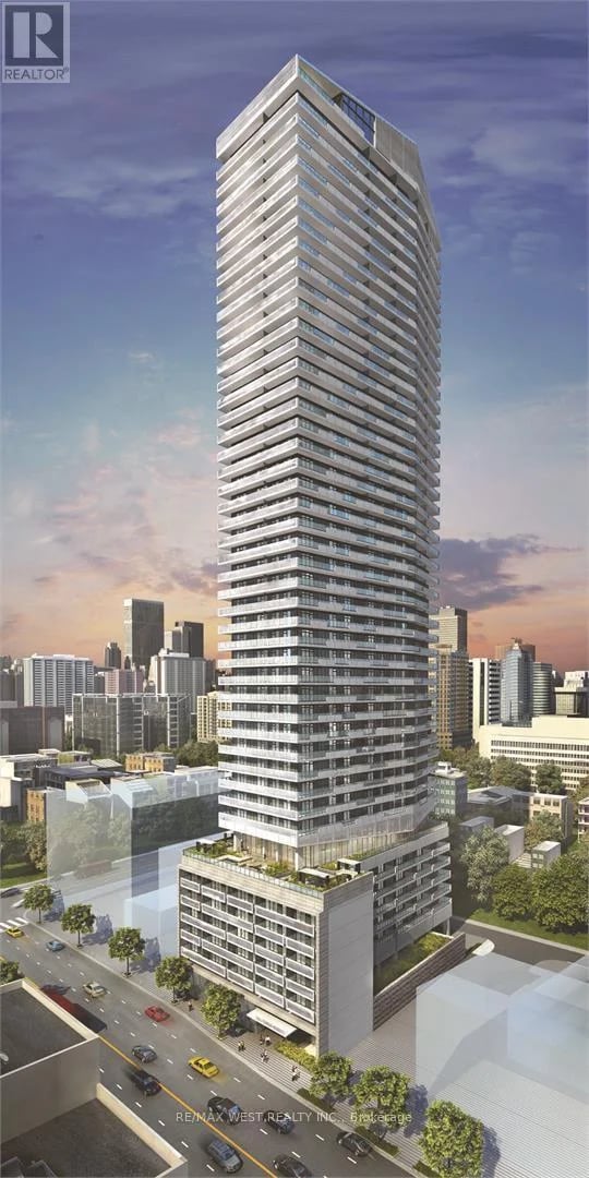 #2404 2221 Yonge Street, Toronto (Mount Pleasant West), Ontario, M4S2B5, Toronto (Mount Pleasant West), Ontario — photo 1 of 5