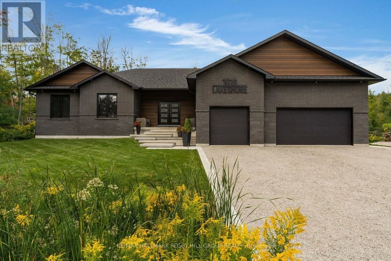 1016 Lakeshore Road East, Oro-Medonte, Ontario, L0L1T0, Oro-Medonte, Ontario — photo 1 of 5