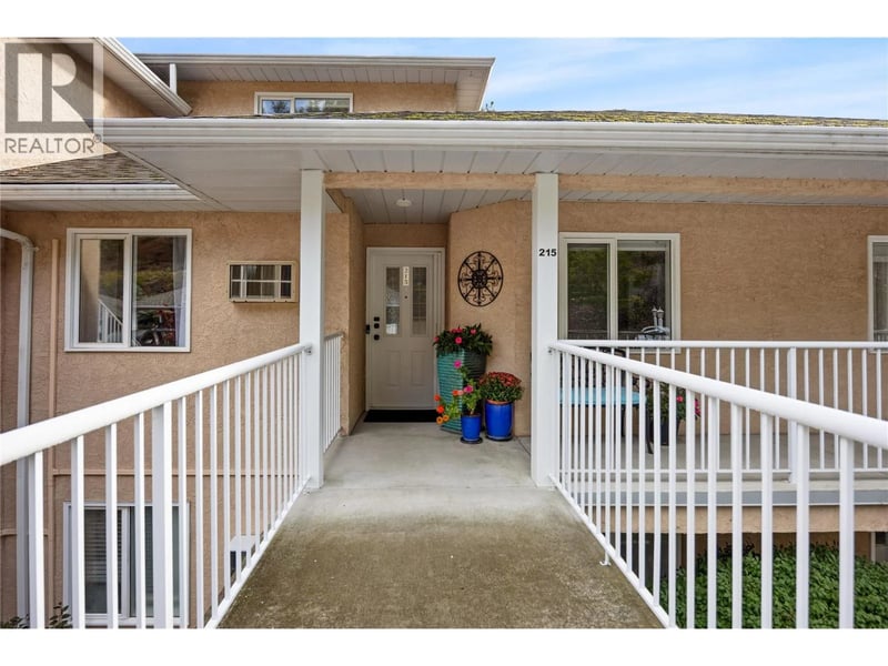 #215 4630 Ponderosa Drive, Peachland, British Columbia, V0H1X5, Peachland, British Columbia — photo 1 of 5