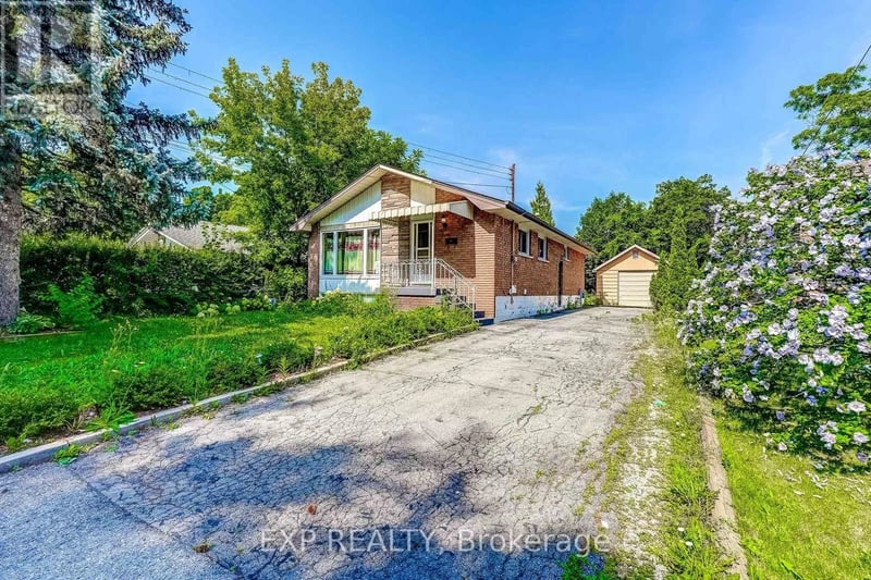 208 West 19th Street, Hamilton (Buchanan), Ontario, L9C4J2, Hamilton (Buchanan), Ontario — photo 1 of 5
