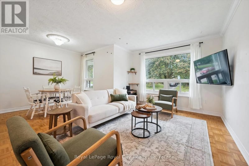 29 Mcilwraith Crescent, Guelph (Grange Road), Ontario, N1E6J4, Guelph (Grange Road), Ontario — photo 1 of 5