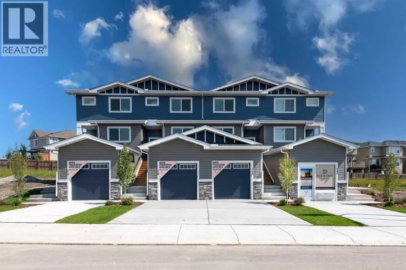 174 Heritage Circle, Cochrane, Alberta, T4C3M9, Cochrane, Alberta — photo 1 of 5