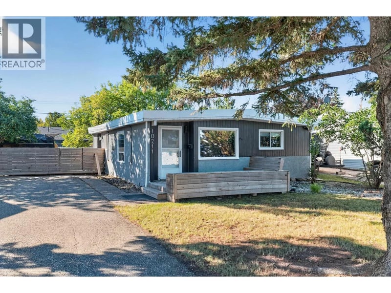 10211 110 Avenue, Fort St. John, British Columbia, V1J2T3, Fort St. John, British Columbia — photo 1 of 5