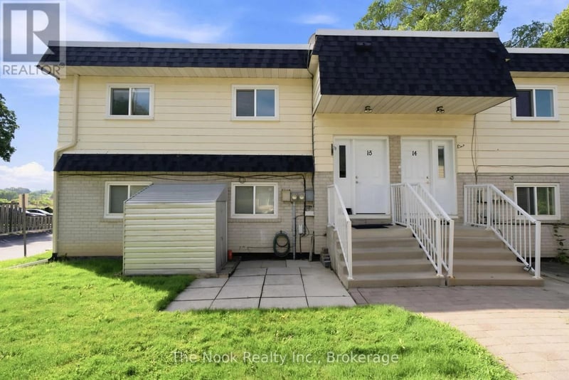 #1-3 540 Mary Street East, Whitby (Downtown Whitby), Ontario, L1N2R1, Whitby (Downtown Whitby), Ontario — photo 1 of 5