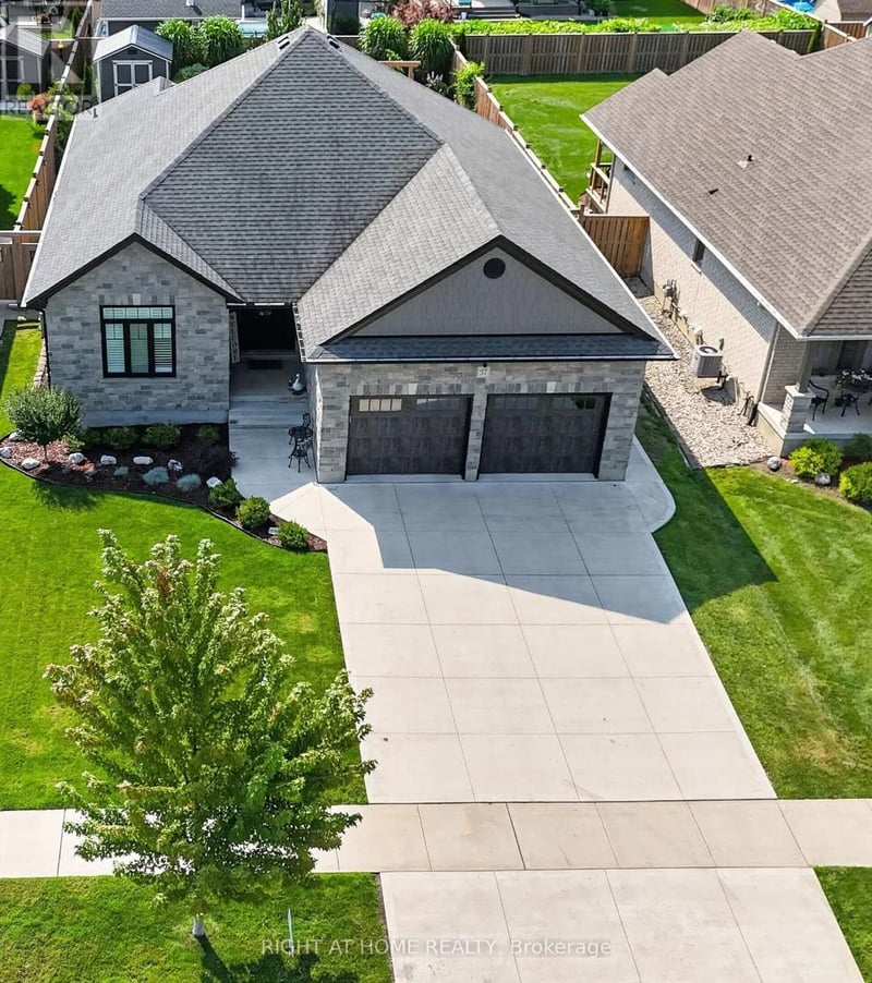 57 Talbot Grove Lane, Southwold (Talbotville), Ontario, N5P3T2, Southwold (Talbotville), Ontario — photo 1 of 5