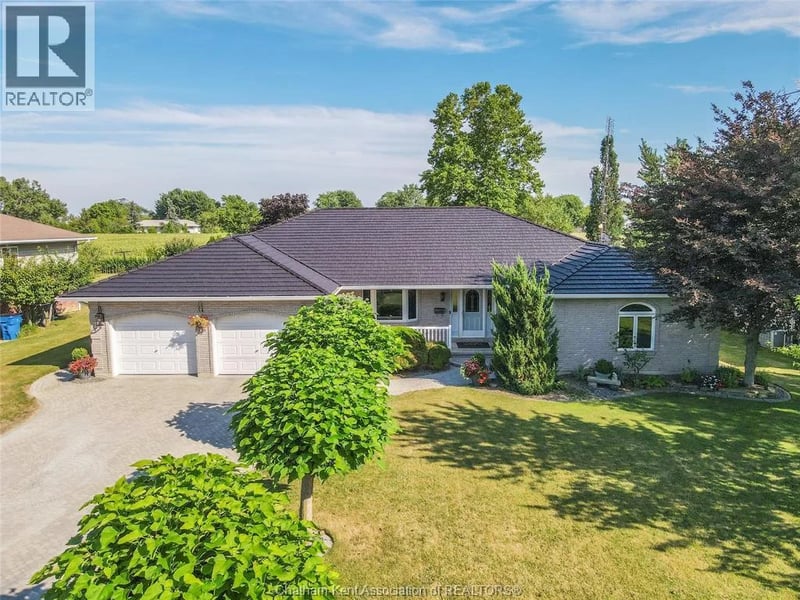 19 Campbell Street, Merlin, Ontario, N0P1W0, Merlin, Ontario — photo 1 of 5