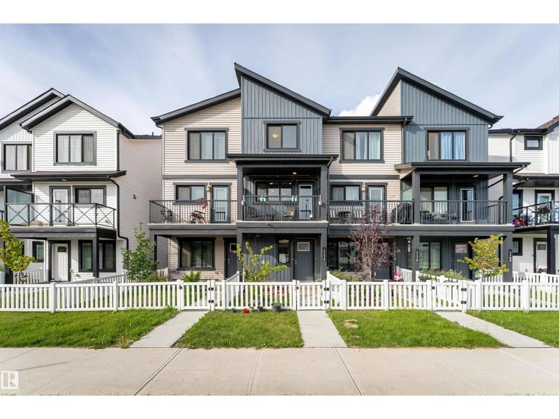 1172 Aster Boulevard NW NW, Edmonton, Alberta, T6T2S2, Edmonton, Alberta — photo 1 of 5