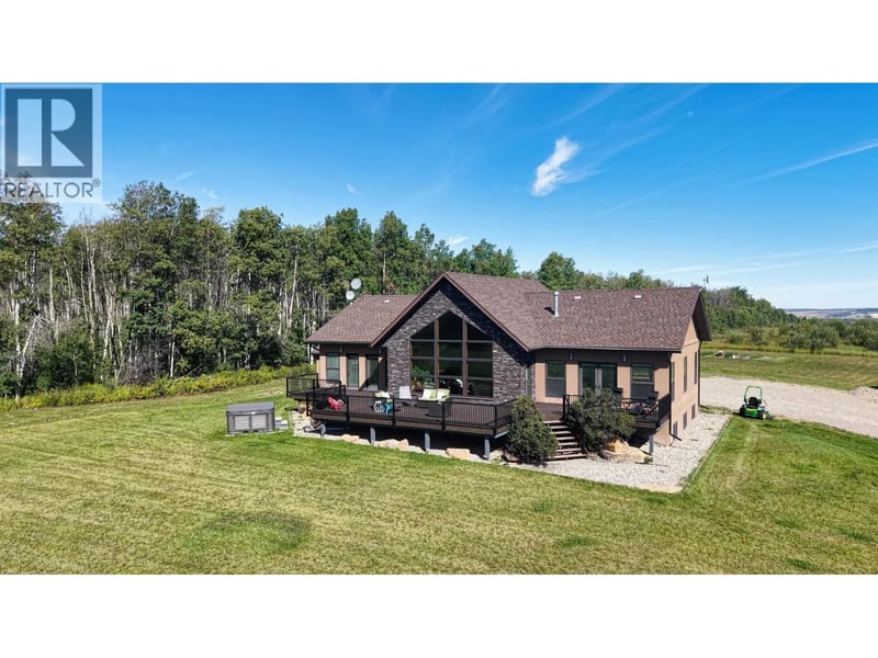14154 SMITH Road, Fort St. John, British Columbia, V1J8E1, Fort St. John, British Columbia — photo 1 of 5