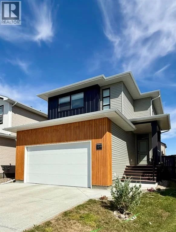 1219 Pacific Circle West, Lethbridge, Alberta, T1J5V4, Lethbridge, Alberta — photo 1 of 5