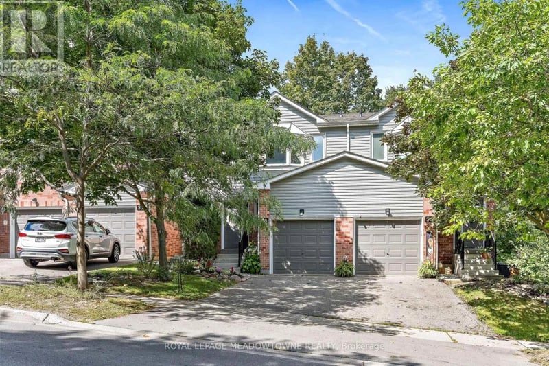 #174 28 Maple Avenue, Halton Hills (Georgetown), Ontario, L7G5L8, Halton Hills (Georgetown), Ontario — photo 1 of 5
