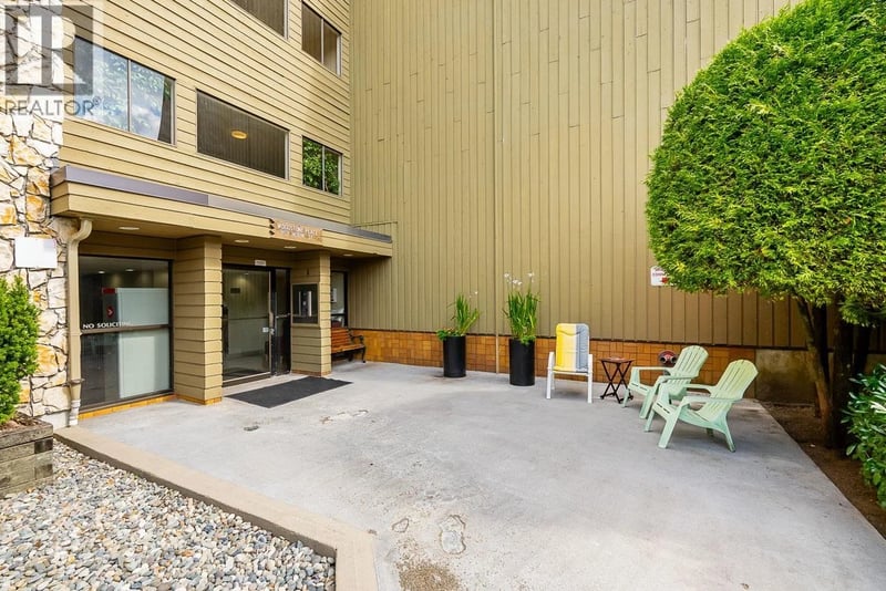 #211 9101 HORNE Street, Burnaby, British Columbia, V3N4M3, Burnaby, British Columbia — photo 1 of 5