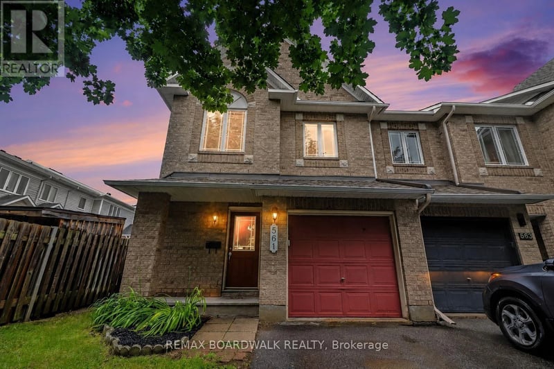561 AQUAVIEW Drive, Ottawa, Ontario, K4A4V4, Ottawa, Ontario — photo 1 of 5