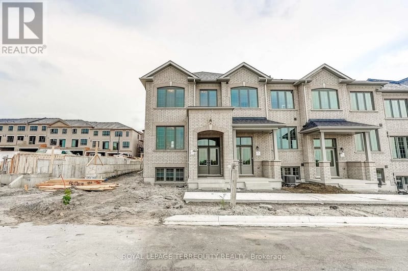 1218 Elizabeth Mackenzie Drive, Pickering, Ontario, L1X0S3, Pickering, Ontario — photo 1 of 5