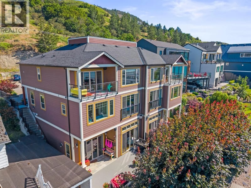 8049 Okanagan Landing Road, Vernon, British Columbia, V1H1J4, Vernon, British Columbia — photo 1 of 5