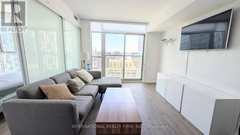 #2110 85 Queens Wharf Road, Toronto (Waterfront Communities), Ontario, M5V0J9, Toronto (Waterfront Communities), Ontario — photo 1 of 5